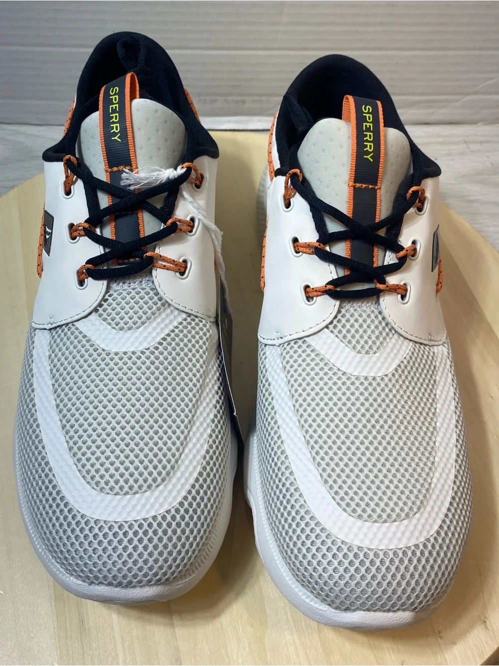 New! Sperry 7 Seas 3-Eye White Sneakers STS41105 Boat Shoes Men’s Size 11